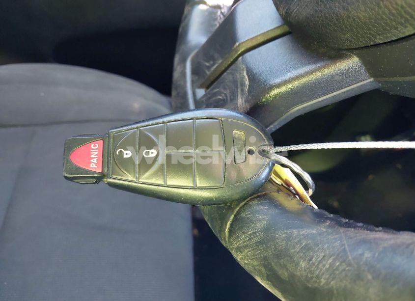 Photo 11 of 2013 Jeep Grand CHEROKEE LAREDO (VIN 1C4RJFAG9DC541393)