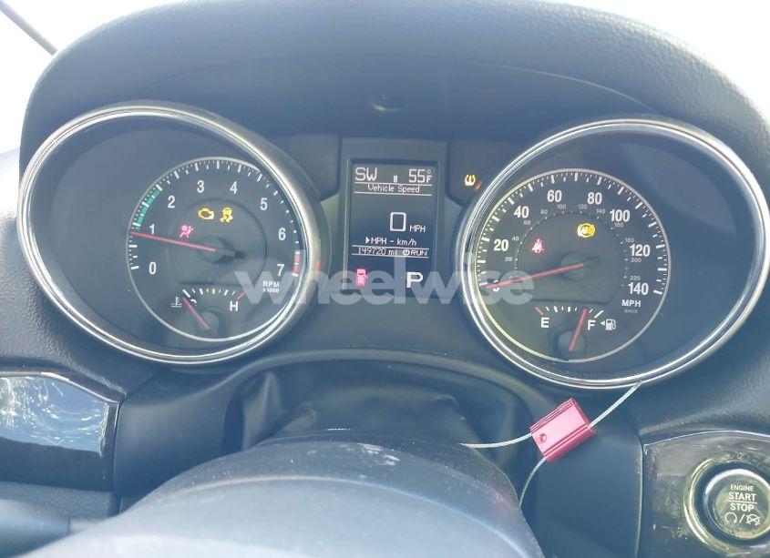 Photo 7 of 2013 Jeep Grand CHEROKEE LAREDO (VIN 1C4RJFAG9DC541393)