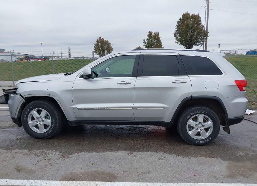 Photo 14 of 2013 Jeep Grand CHEROKEE LAREDO (VIN 1C4RJFAG9DC560252)