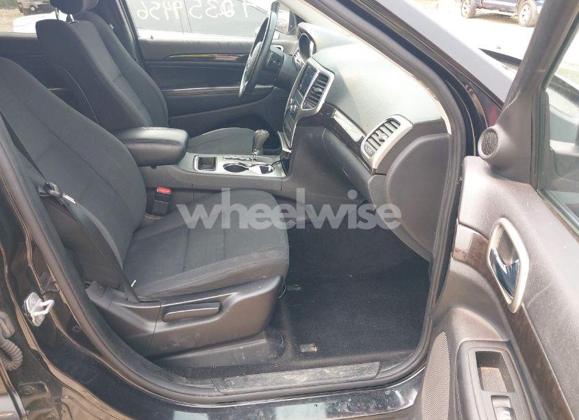 Photo 5 of 2013 Jeep Grand CHEROKEE LAREDO (VIN 1C4RJFAG9DC630607)