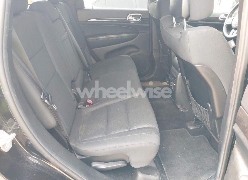 Photo 8 of 2013 Jeep Grand CHEROKEE LAREDO (VIN 1C4RJFAG9DC630607)