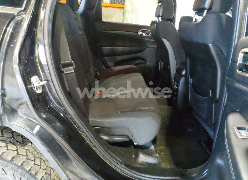 Photo 8 of 2014 Jeep Grand CHEROKEE LAREDO (VIN 1C4RJFAG9EC124499)