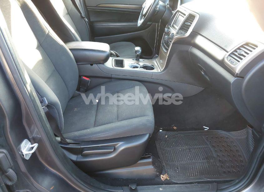 Photo 5 of 2014 Jeep Grand CHEROKEE LAREDO (VIN 1C4RJFAG9EC143862)