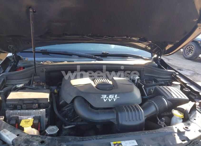 Photo 10 of 2014 Jeep Grand CHEROKEE LAREDO (VIN 1C4RJFAG9EC205180)