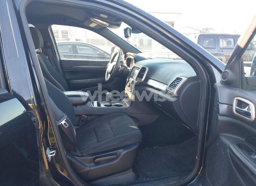 Photo 5 of 2014 Jeep Grand CHEROKEE LAREDO (VIN 1C4RJFAG9EC205180)