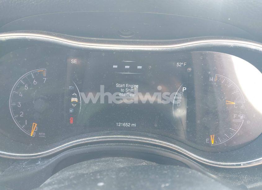 Photo 7 of 2014 Jeep Grand CHEROKEE LAREDO (VIN 1C4RJFAG9EC516480)