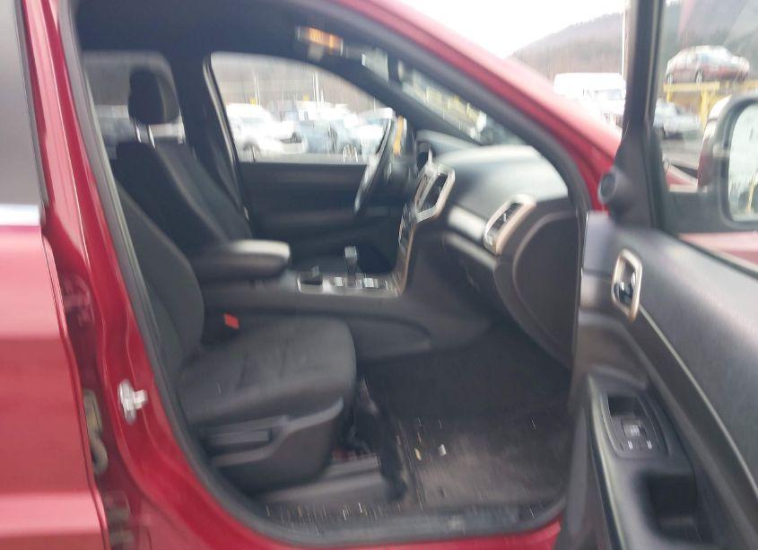 Photo 5 of 2015 Jeep Grand CHEROKEE LAREDO (VIN 1C4RJFAG9FC159531)