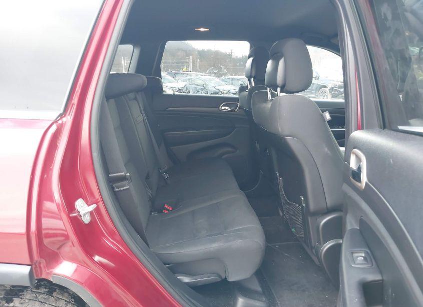 Photo 8 of 2015 Jeep Grand CHEROKEE LAREDO (VIN 1C4RJFAG9FC159531)