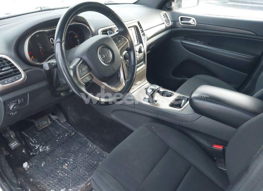 Photo 18 of 2015 Jeep Grand CHEROKEE LAREDO (VIN 1C4RJFAG9FC234146)