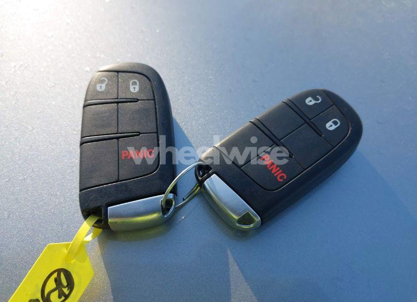 Photo 11 of 2015 Jeep Grand CHEROKEE LAREDO (VIN 1C4RJFAG9FC775004)