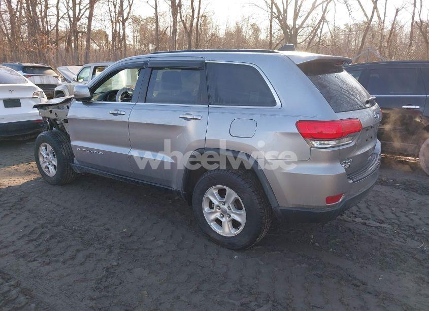 Photo 3 of 2015 Jeep Grand CHEROKEE LAREDO (VIN 1C4RJFAG9FC775004)