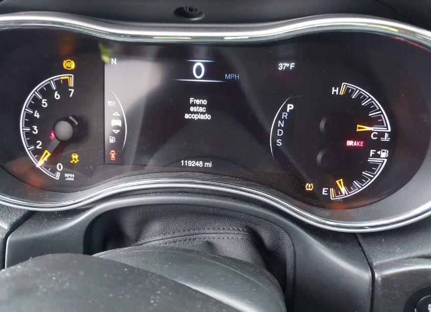 Photo 7 of 2015 Jeep Grand CHEROKEE ALTITUDE (VIN 1C4RJFAG9FC932398)