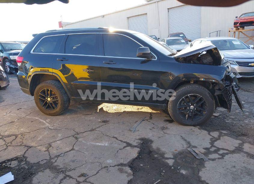 Photo 12 of 2017 Jeep Grand CHEROKEE LAREDO 4X4 (VIN 1C4RJFAG9HC637255)