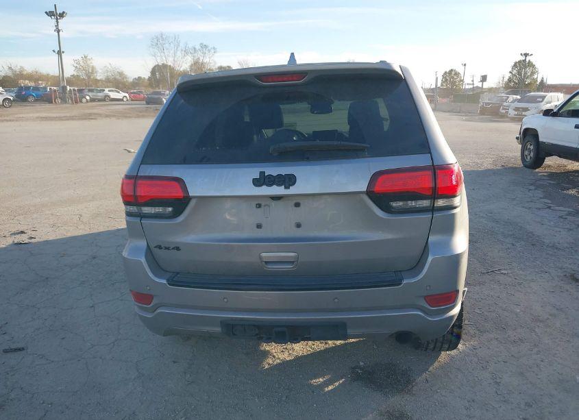 Photo 16 of 2017 Jeep Grand CHEROKEE ALTITUDE 4X4 (VIN 1C4RJFAG9HC865272)