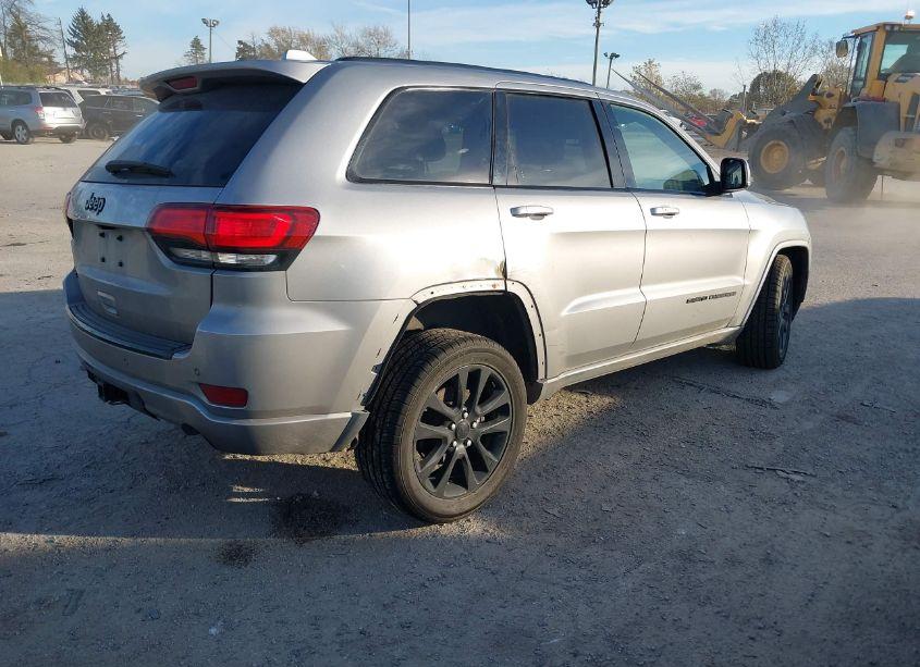 Photo 4 of 2017 Jeep Grand CHEROKEE ALTITUDE 4X4 (VIN 1C4RJFAG9HC865272)