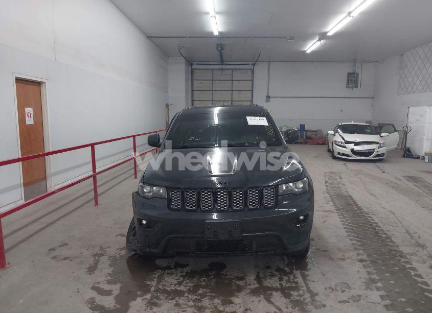 Photo 11 of 2017 Jeep Grand CHEROKEE ALTITUDE 4X4 (VIN 1C4RJFAG9HC886171)