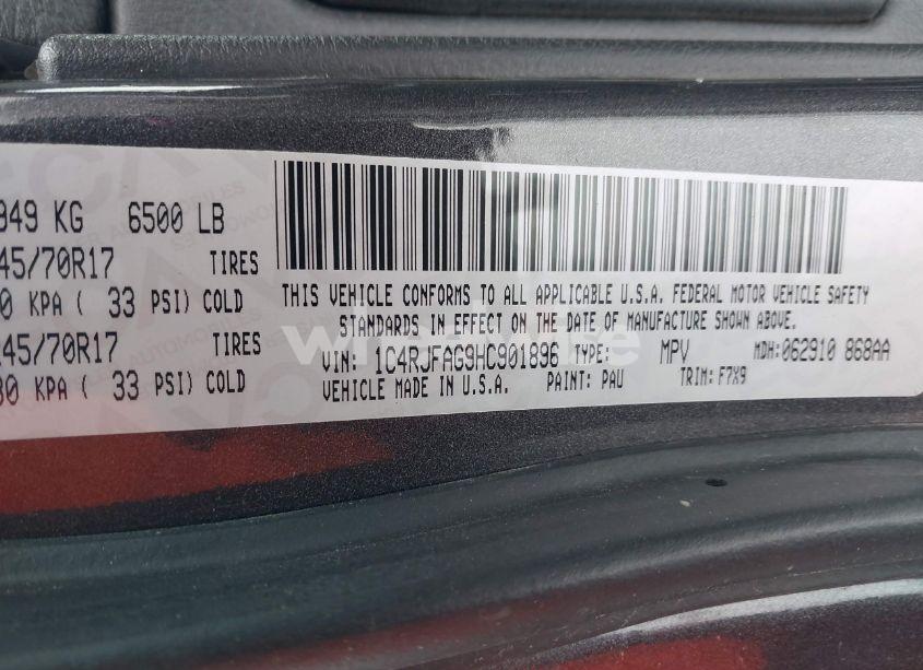 Photo 9 of 2017 Jeep Grand CHEROKEE LAREDO 4X4 (VIN 1C4RJFAG9HC901896)