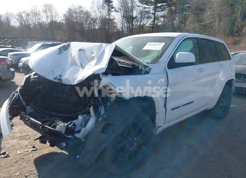 Photo 2 of 2017 Jeep Grand CHEROKEE ALTITUDE 4X4 (VIN 1C4RJFAG9HC910422)