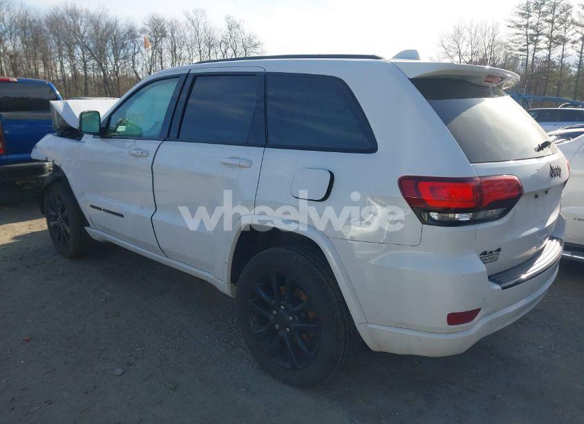 Photo 3 of 2017 Jeep Grand CHEROKEE ALTITUDE 4X4 (VIN 1C4RJFAG9HC910422)