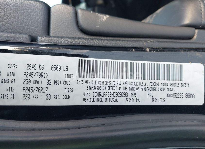 Photo 9 of 2017 Jeep Grand CHEROKEE LAREDO 4X4 (VIN 1C4RJFAG9HC929293)