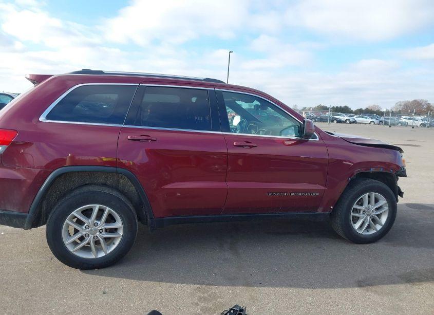 Photo 14 of 2017 Jeep Grand CHEROKEE LAREDO 4X4 (VIN 1C4RJFAG9HC946952)