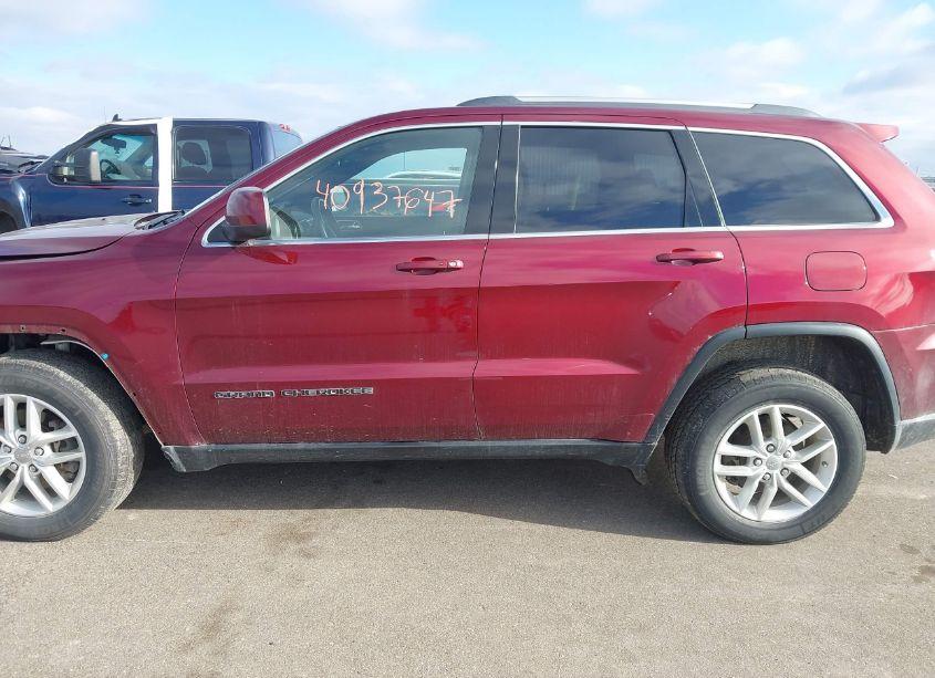 Photo 15 of 2017 Jeep Grand CHEROKEE LAREDO 4X4 (VIN 1C4RJFAG9HC946952)