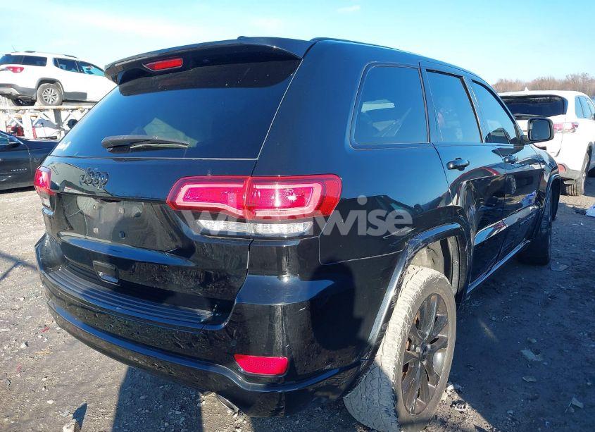 Photo 4 of 2018 Jeep Grand CHEROKEE ALTITUDE 4X4 (VIN 1C4RJFAG9JC102724)