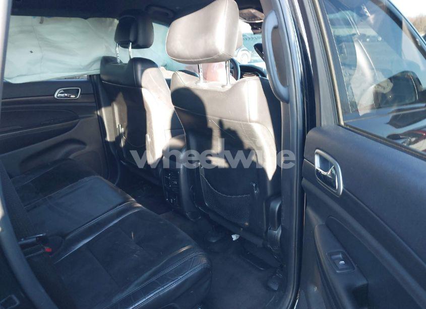 Photo 8 of 2018 Jeep Grand CHEROKEE ALTITUDE 4X4 (VIN 1C4RJFAG9JC102724)