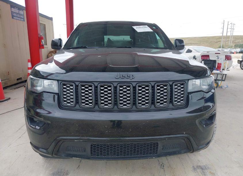 Photo 13 of 2018 Jeep Grand CHEROKEE ALTITUDE 4X4 (VIN 1C4RJFAG9JC118633)