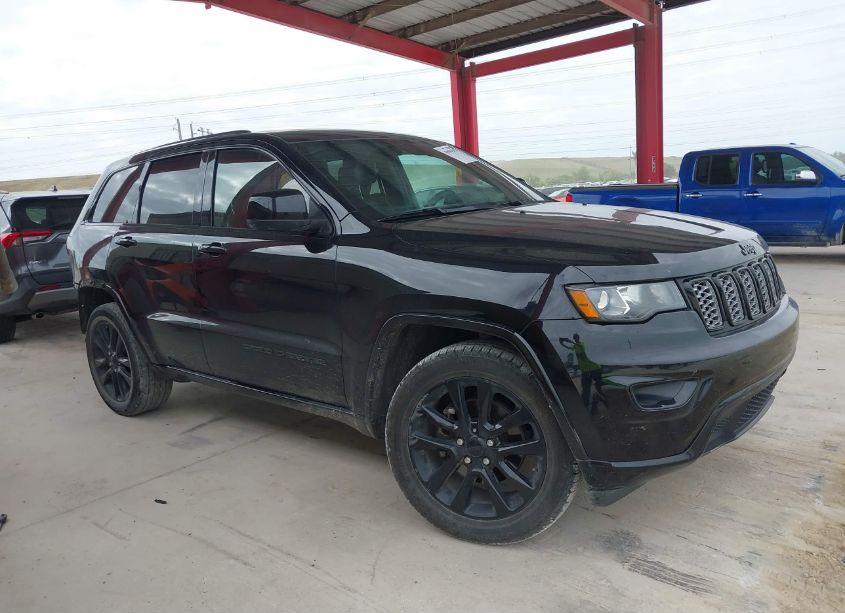 Photo 14 of 2018 Jeep Grand CHEROKEE ALTITUDE 4X4 (VIN 1C4RJFAG9JC118633)