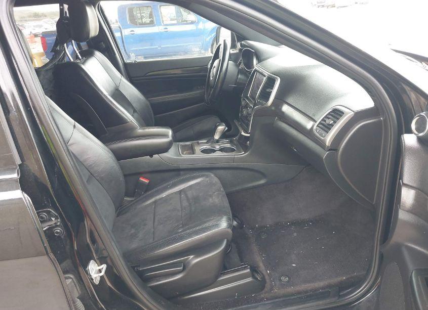 Photo 5 of 2018 Jeep Grand CHEROKEE ALTITUDE 4X4 (VIN 1C4RJFAG9JC118633)