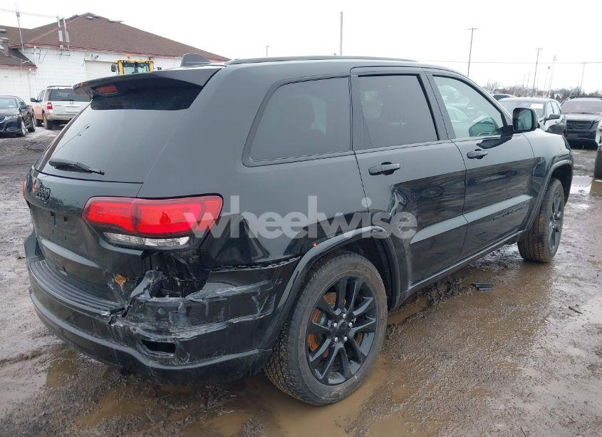 Photo 4 of 2018 Jeep Grand CHEROKEE ALTITUDE 4X4 (VIN 1C4RJFAG9JC152264)