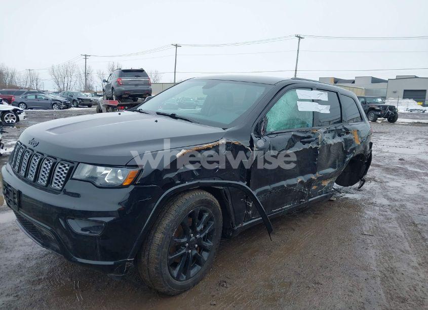 Photo 6 of 2018 Jeep Grand CHEROKEE ALTITUDE 4X4 (VIN 1C4RJFAG9JC152264)