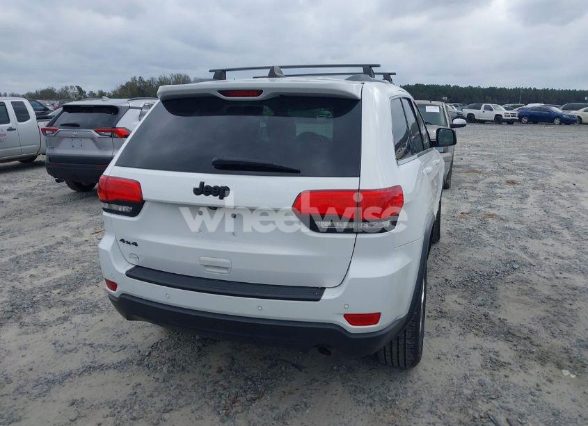 Photo 16 of 2018 Jeep Grand CHEROKEE LAREDO E 4X4 (VIN 1C4RJFAG9JC191453)