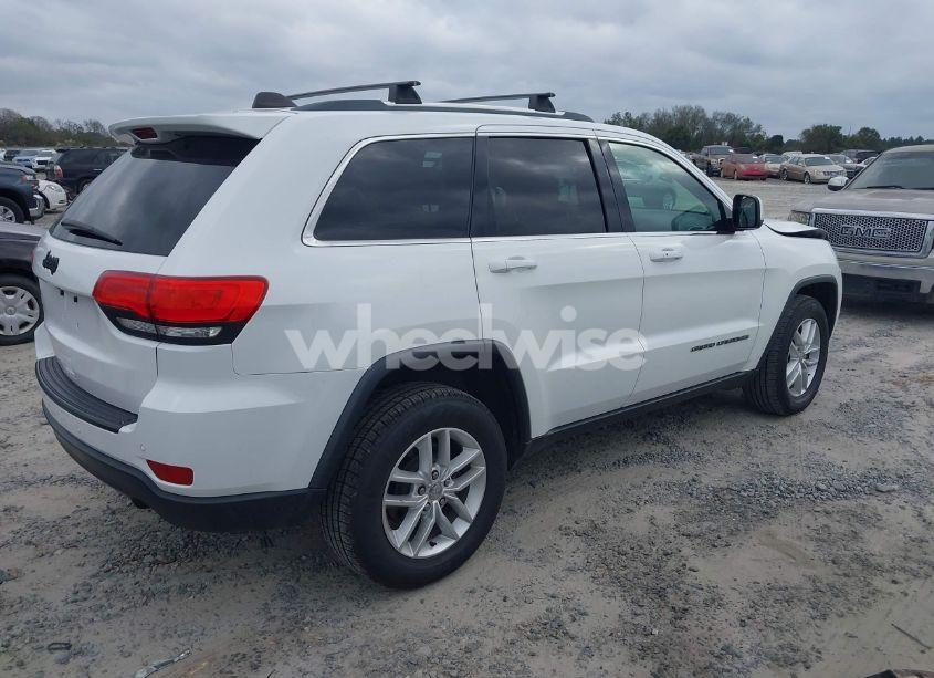 Photo 4 of 2018 Jeep Grand CHEROKEE LAREDO E 4X4 (VIN 1C4RJFAG9JC191453)