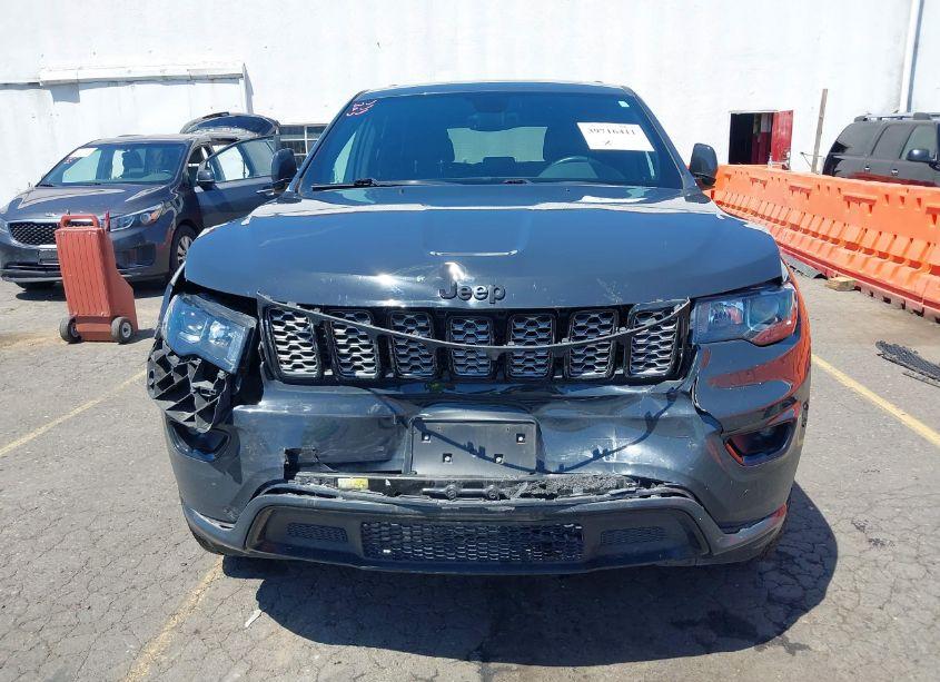 Photo 12 of 2018 Jeep Grand CHEROKEE ALTITUDE 4X4 (VIN 1C4RJFAG9JC203617)