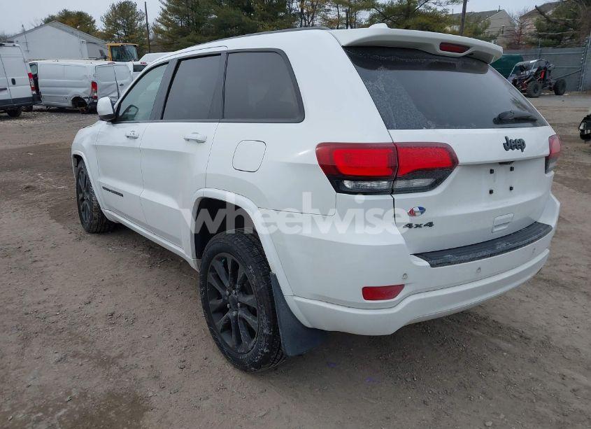 Photo 3 of 2018 Jeep Grand CHEROKEE ALTITUDE 4X4 (VIN 1C4RJFAG9JC350858)