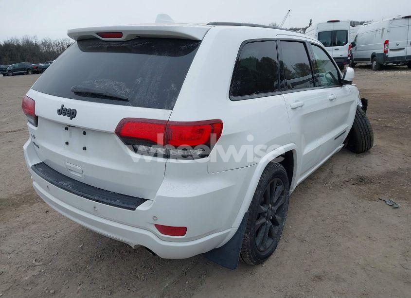 Photo 4 of 2018 Jeep Grand CHEROKEE ALTITUDE 4X4 (VIN 1C4RJFAG9JC350858)