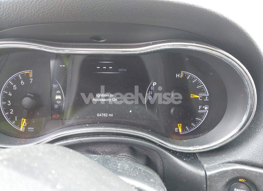 Photo 7 of 2018 Jeep Grand CHEROKEE ALTITUDE 4X4 (VIN 1C4RJFAG9JC350858)