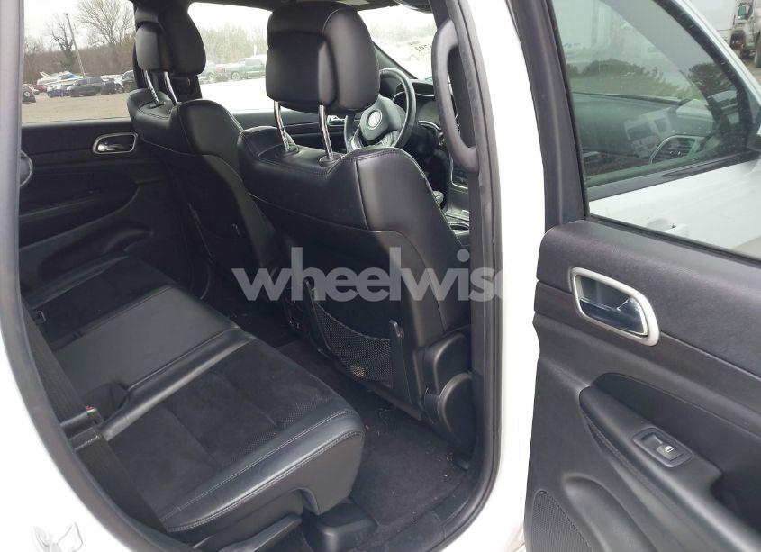 Photo 8 of 2018 Jeep Grand CHEROKEE ALTITUDE 4X4 (VIN 1C4RJFAG9JC350858)