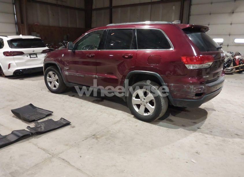 Photo 3 of 2018 Jeep Grand CHEROKEE LAREDO E 4X4 (VIN 1C4RJFAG9JC359284)