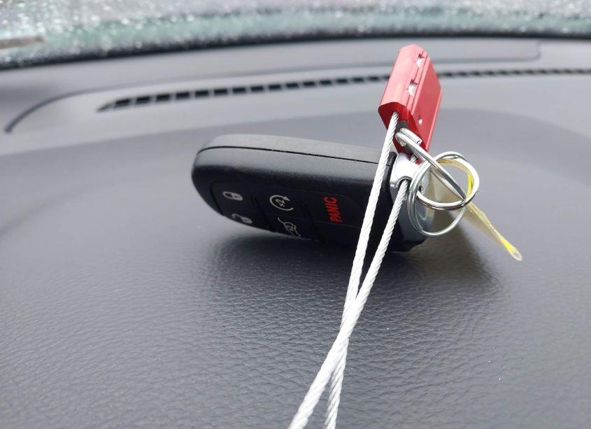 Photo 11 of 2018 Jeep Grand CHEROKEE ALTITUDE 4X4 (VIN 1C4RJFAG9JC391068)