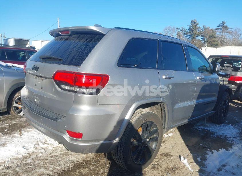Photo 4 of 2018 Jeep Grand CHEROKEE ALTITUDE 4X4 (VIN 1C4RJFAG9JC492062)