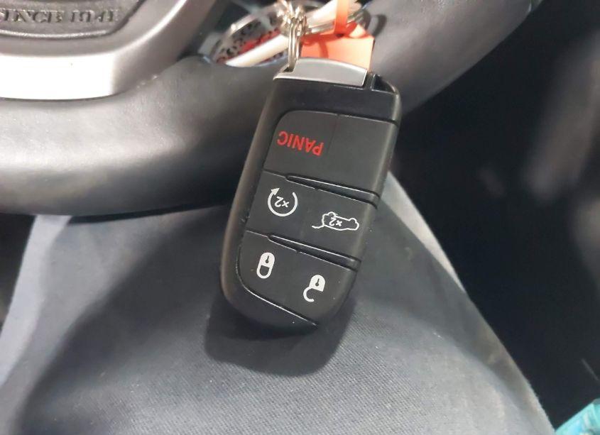 Photo 11 of 2018 Jeep Grand CHEROKEE UPLAND 4X4 (VIN 1C4RJFAG9JC499710)