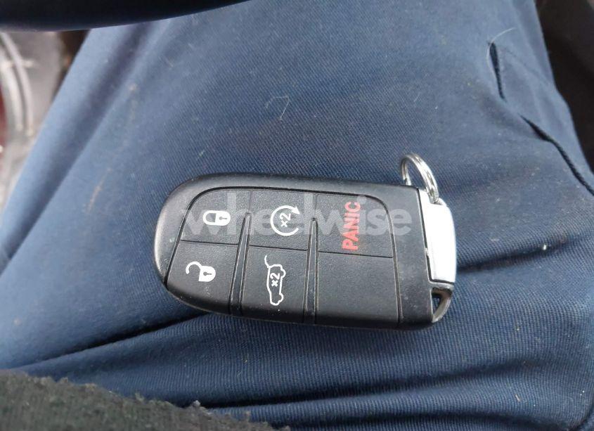 Photo 11 of 2018 Jeep Grand CHEROKEE LAREDO E 4X4 (VIN 1C4RJFAG9JC504596)