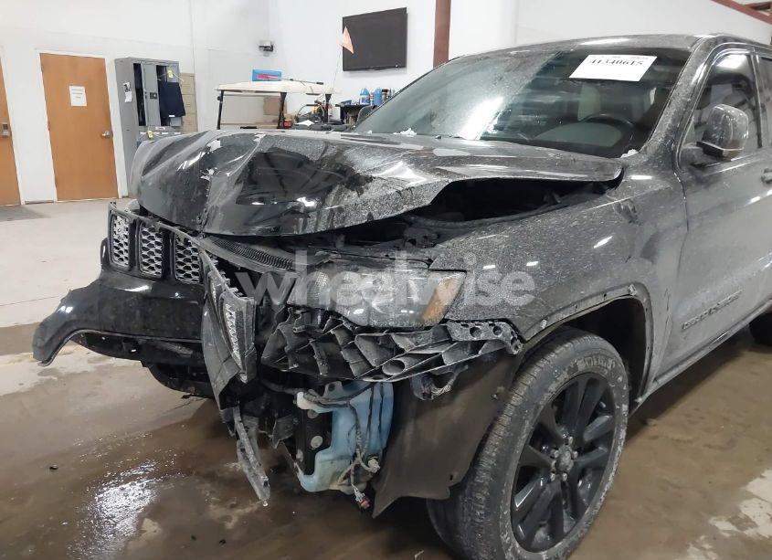 Photo 6 of 2019 Jeep Grand CHEROKEE ALTITUDE 4X4 (VIN 1C4RJFAG9KC554531)