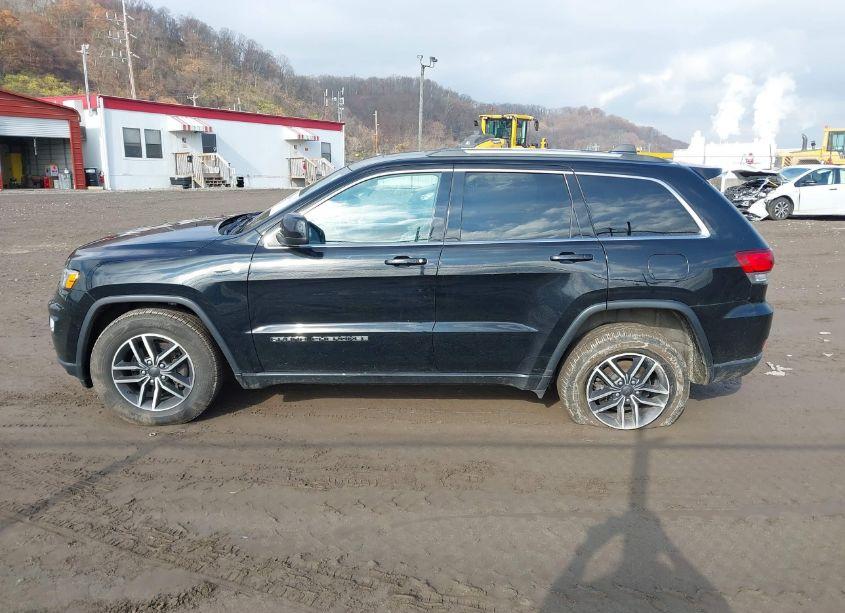 Photo 15 of 2020 Jeep Grand CHEROKEE NORTH EDITION 4X4 (VIN 1C4RJFAG9LC384415)
