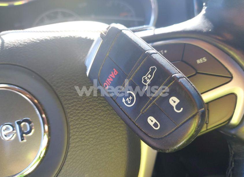 Photo 11 of 2021 Jeep Grand CHEROKEE LAREDO X 4X4 (VIN 1C4RJFAG9MC650694)