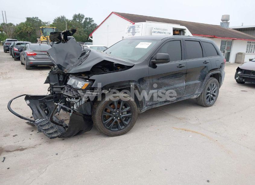 Photo 2 of 2021 Jeep Grand CHEROKEE LAREDO X 4X4 (VIN 1C4RJFAG9MC687972)