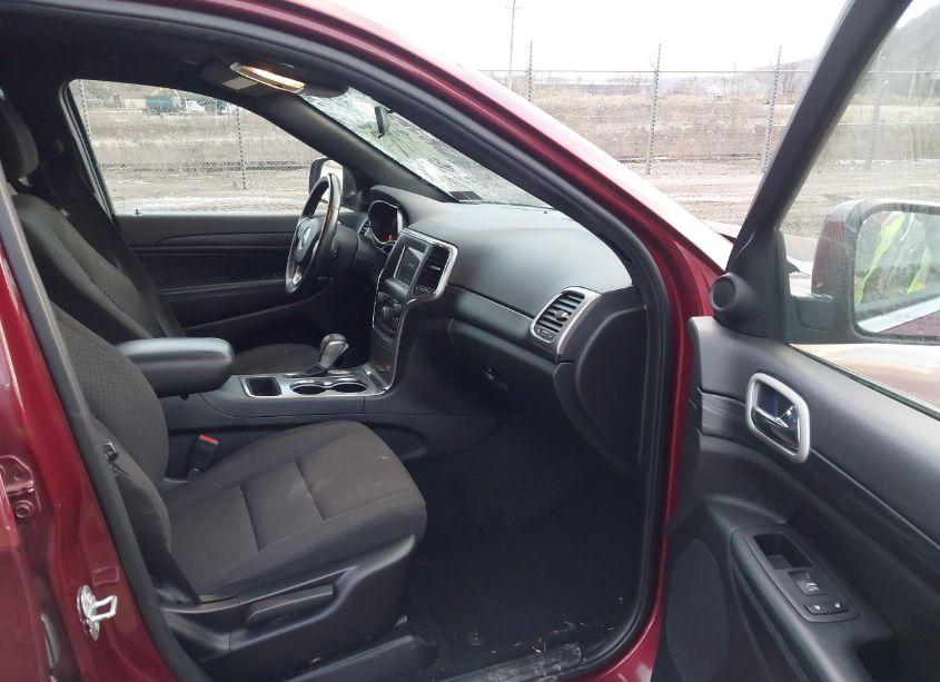 Photo 5 of 2021 Jeep Grand CHEROKEE LAREDO E 4X4 (VIN 1C4RJFAG9MC692251)